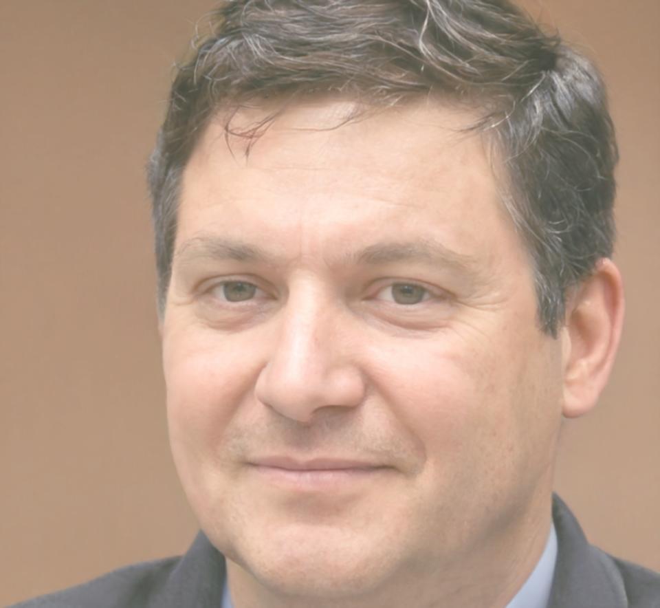 Portrait de Mathis Delcroix, diplômé